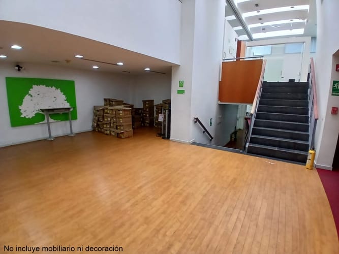 Local en arriendo en Castropol, Medellín, 597 m² · foto 5 de 10