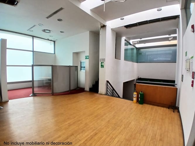 Local en arriendo en Castropol, Medellín, 597 m² · foto 10 de 10