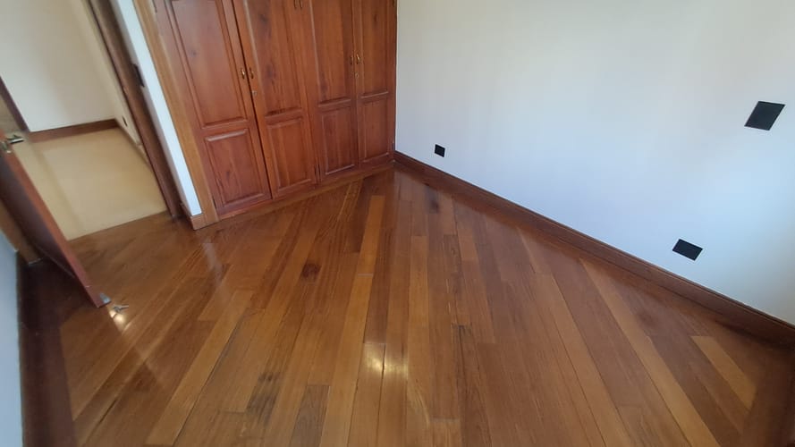 Apartamento de 3 alcobas en arriendo en La Aguacatala, Medellín, 170 m² · foto 9 de 17