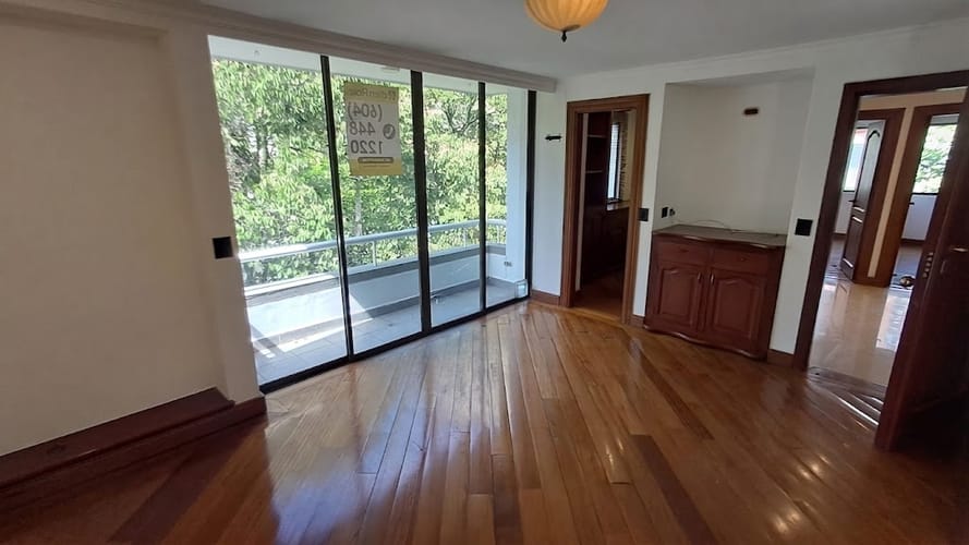 Apartamento de 3 alcobas en arriendo en La Aguacatala, Medellín, 170 m² · foto 11 de 17