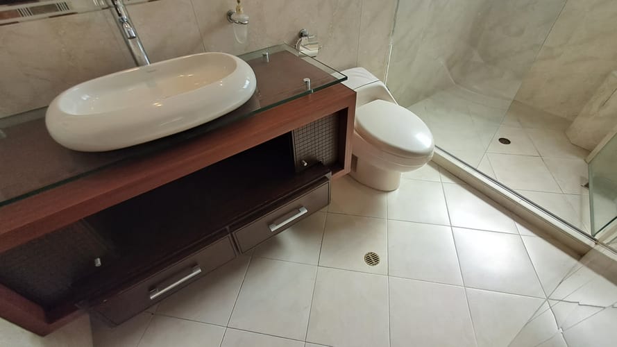 Apartamento de 3 alcobas en arriendo en La Aguacatala, Medellín, 170 m² · foto 16 de 17