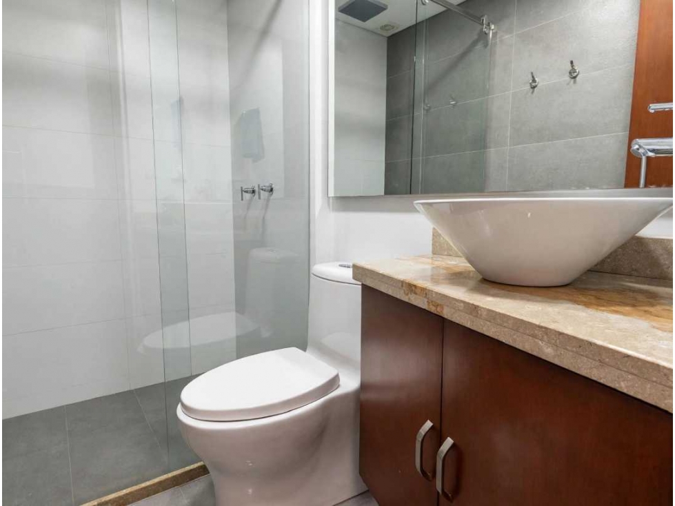 Apartamento en venta en Santa Barbara, Bogotá · foto 7 de 18