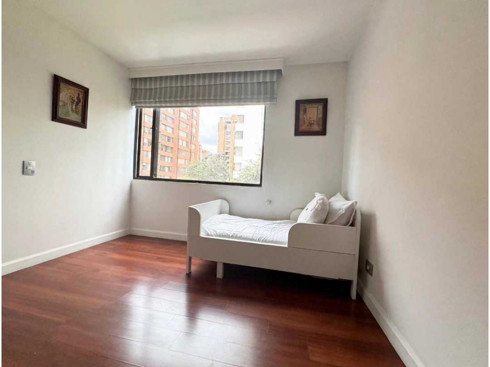 Apartamento en venta en Santa Barbara, Bogotá · foto 8 de 18