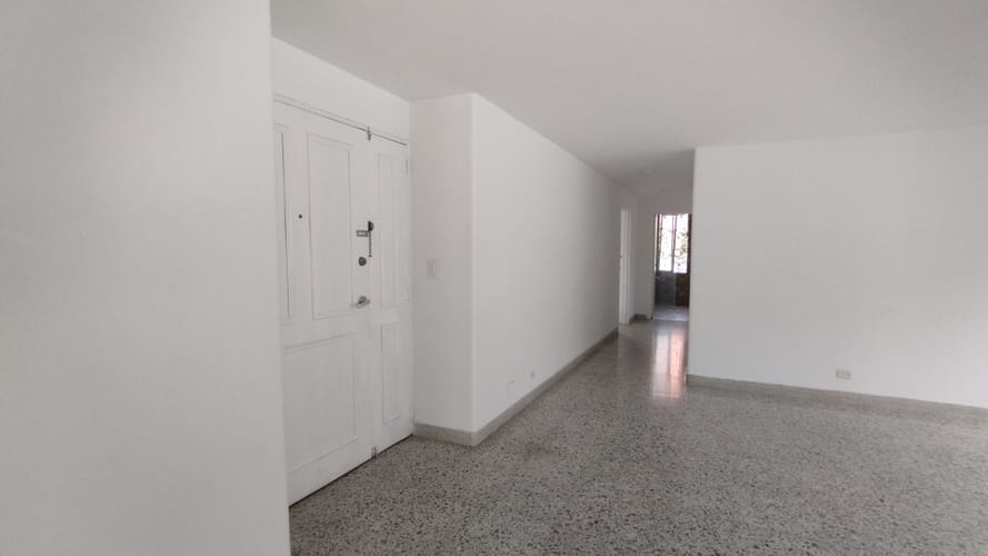Apartamento de 3 alcobas en venta en Santa Monica, Cali, 163 m² · foto 14 de 17