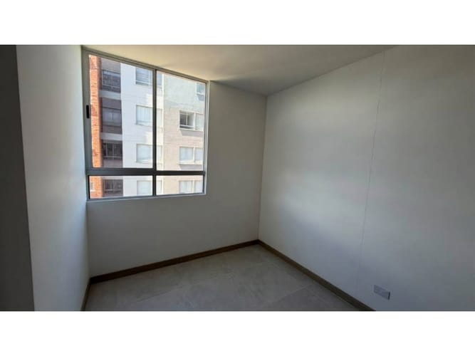Apartamento de 2 alcobas en venta en Centro, Rionegro, 76 m² · foto 6 de 10