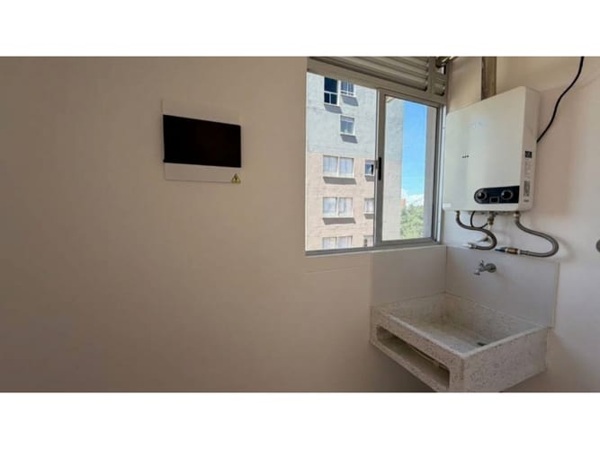 Apartamento de 2 alcobas en venta en Centro, Rionegro, 76 m² · foto 10 de 10