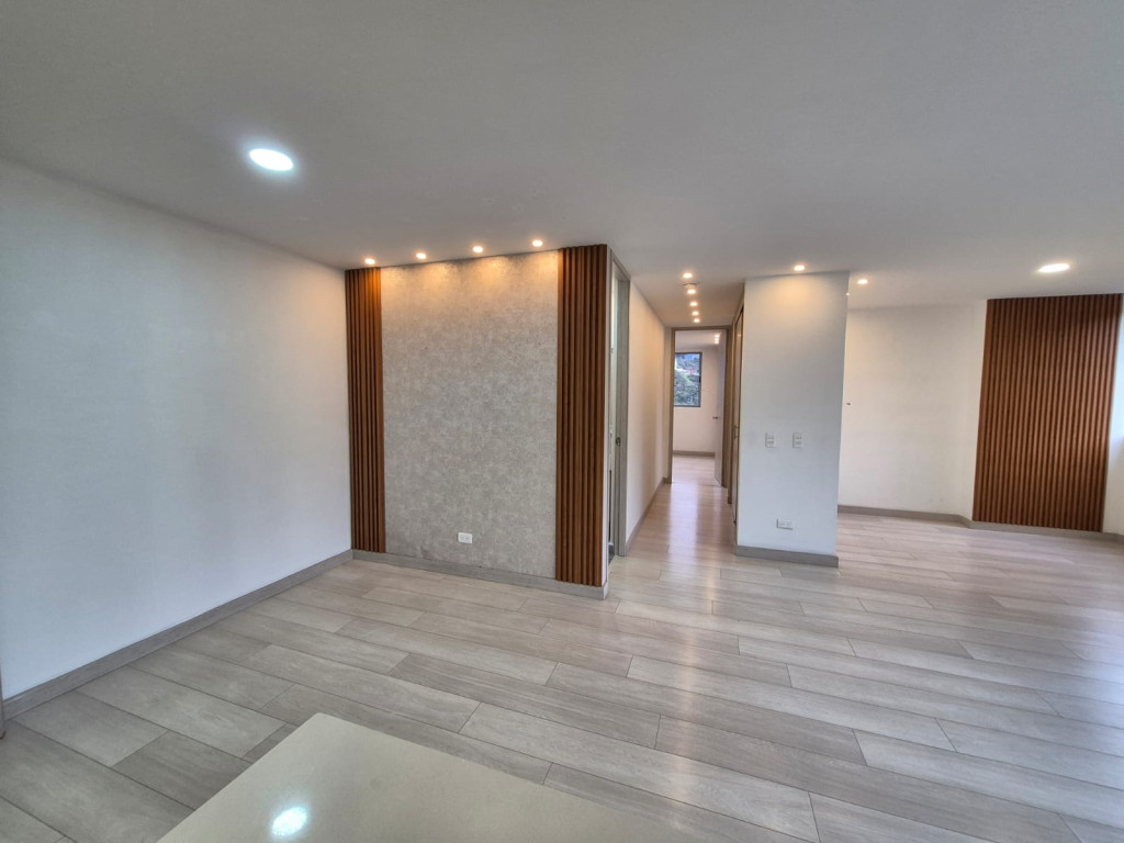 Apartamento en venta en El Chingui, Envigado · foto 4 de 13