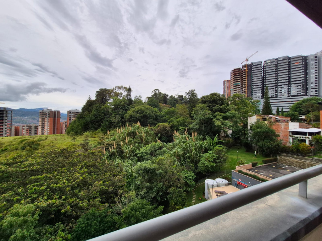 Apartamento en venta en El Chingui, Envigado · foto 5 de 13
