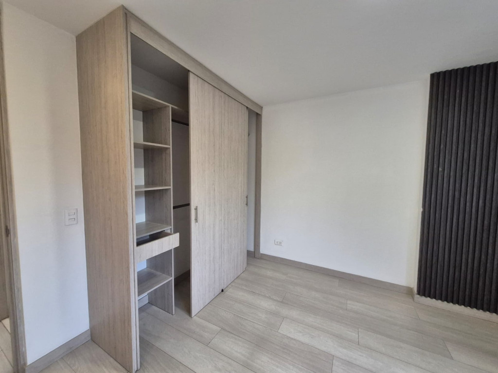 Apartamento en venta en El Chingui, Envigado · foto 10 de 13