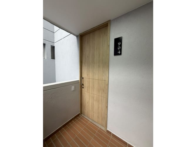 Apartamento de 2 alcobas en venta en Centro, Rionegro, 90 m² · foto 6 de 15