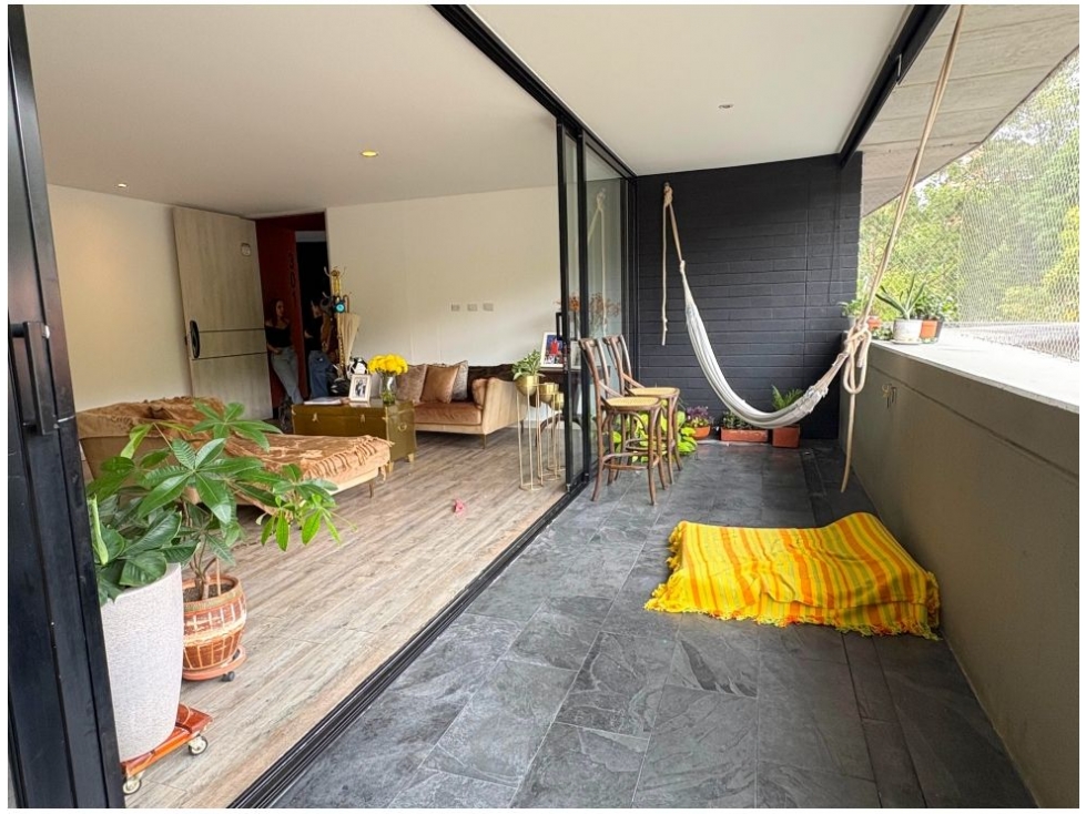 Apartamento en venta en Loma Benedictinos, Envigado · foto 2 de 14