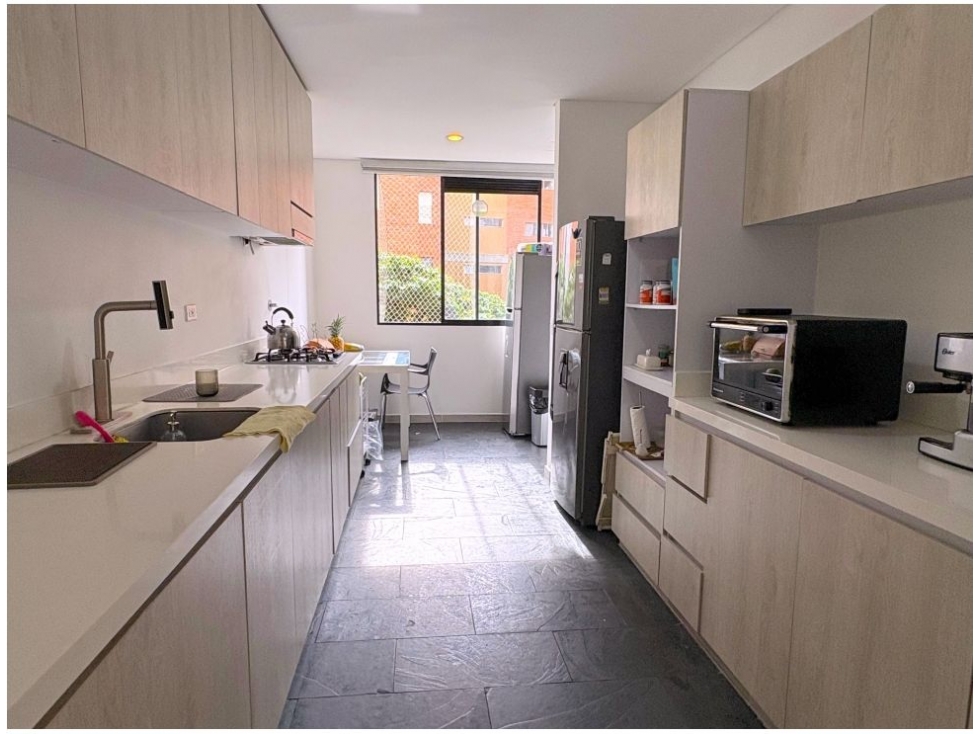 Apartamento en venta en Loma Benedictinos, Envigado · foto 7 de 14