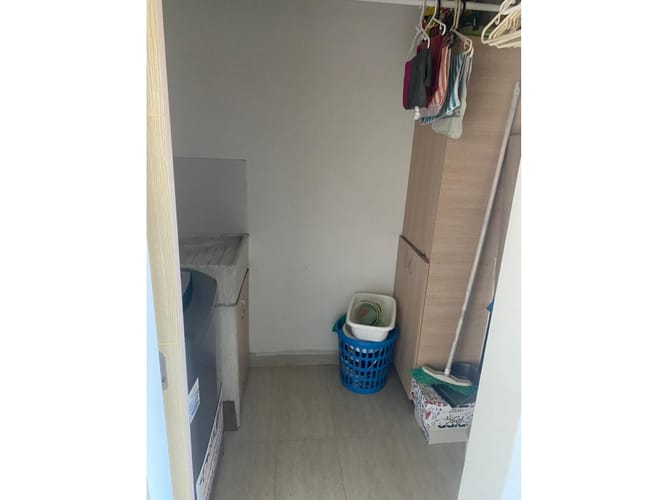 Apartamento de 2 alcobas en venta en Loma De Los Bernal, Medellín, 80 m² · foto 11 de 11