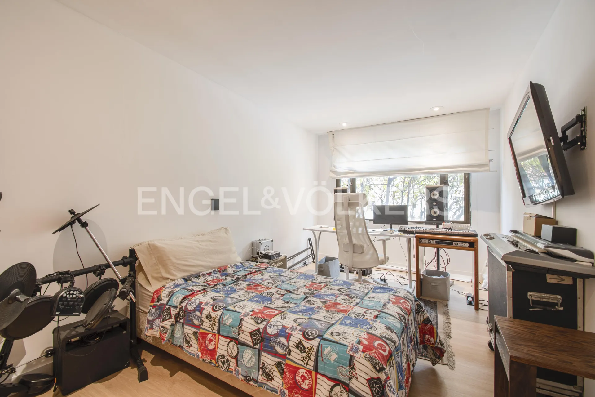 Apartamento en venta en Los Rosales, Bogotá · foto 20 de 22