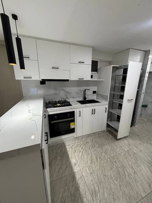 Apartamento de 3 alcobas en venta en Aldea Alta, Girón, 53 m² · foto 4 de 18