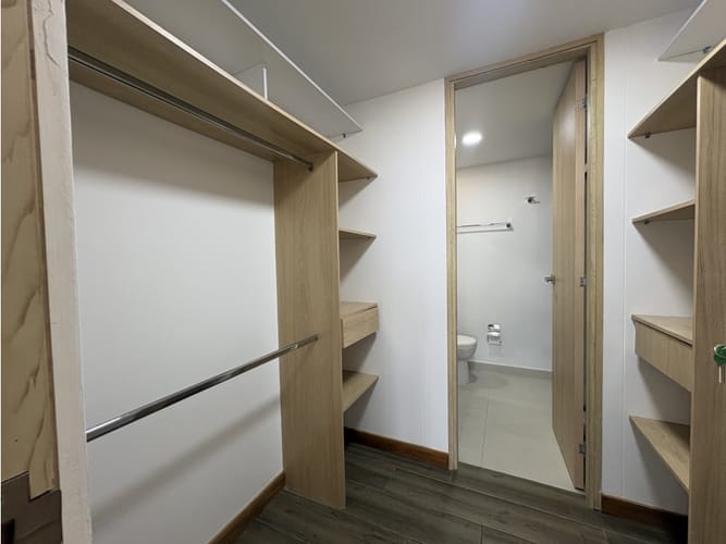Apartamento de 3 alcobas en arriendo en Mt. Villa Grande, Medellín, 114 m² · foto 7 de 11