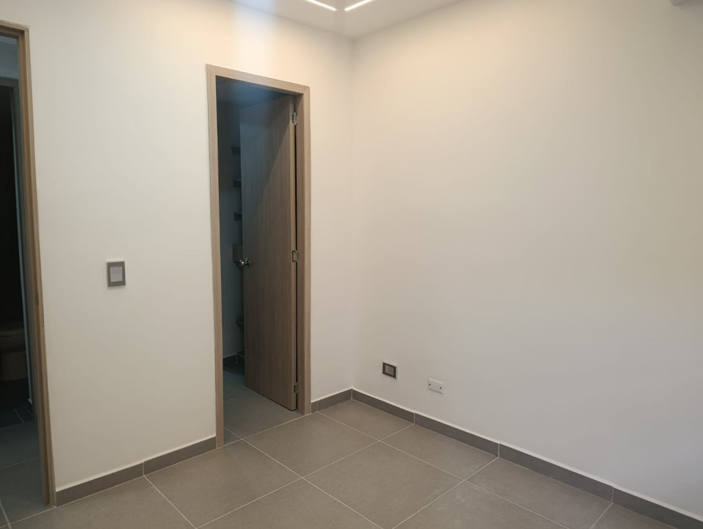Apartamento en arriendo en Rincon Santo, Bello · foto 12 de 22