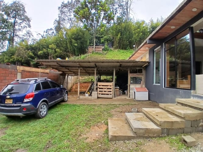 Casa de 2 alcobas en venta en El Jardin, Medellín, 130 m² · foto 4 de 24