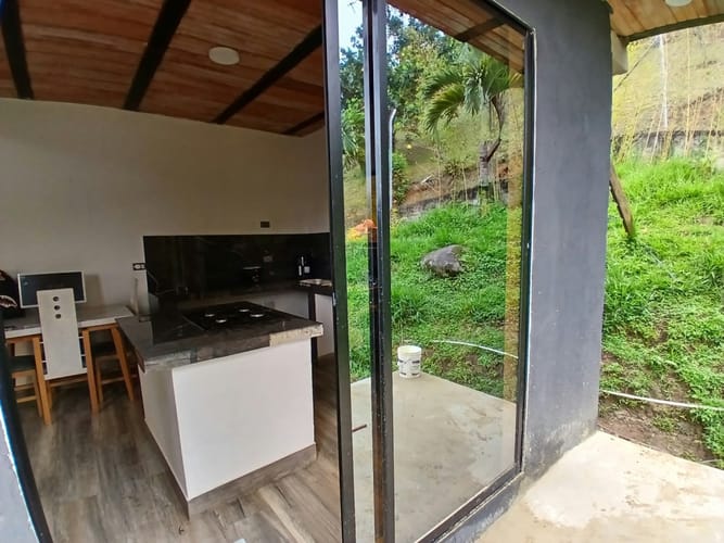 Casa de 2 alcobas en venta en El Jardin, Medellín, 130 m² · foto 7 de 24