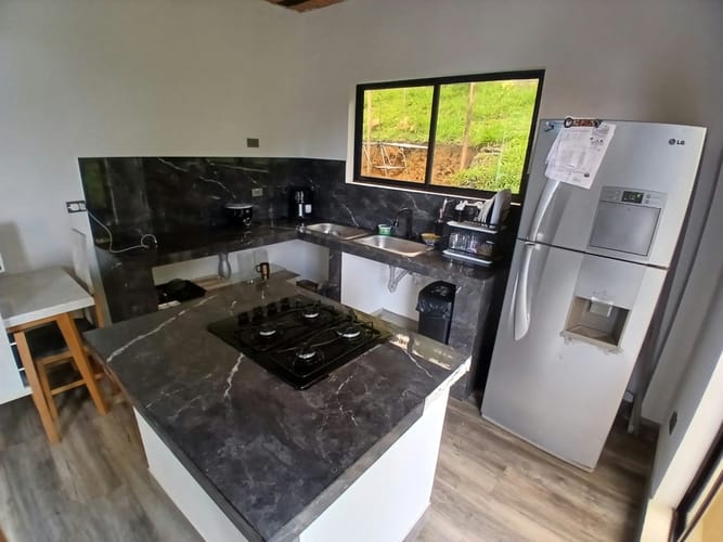 Casa de 2 alcobas en venta en El Jardin, Medellín, 130 m² · foto 12 de 24