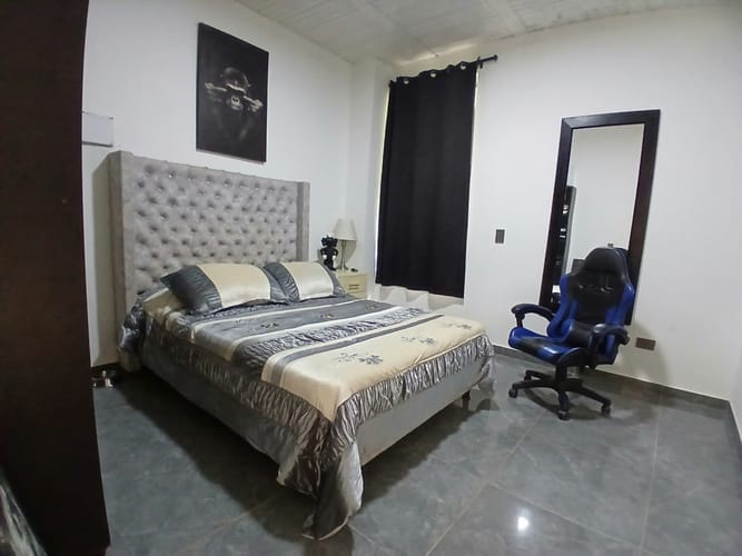 Casa de 2 alcobas en venta en El Jardin, Medellín, 130 m² · foto 21 de 24