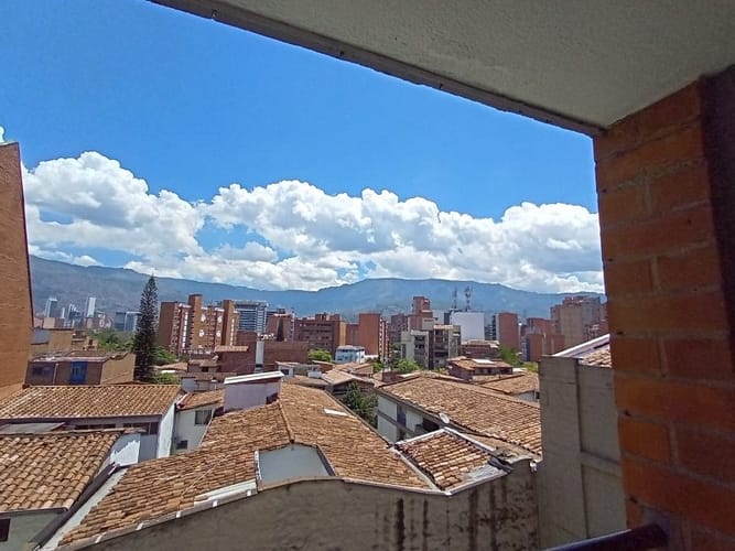 Apartamento de 3 alcobas en arriendo en San Joaquin, Medellín, 75 m² · foto 5 de 16