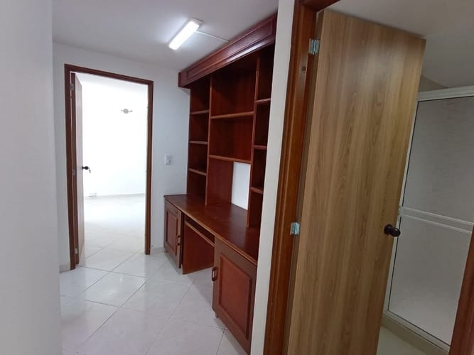 Apartamento de 3 alcobas en arriendo en San Joaquin, Medellín, 75 m² · foto 9 de 16