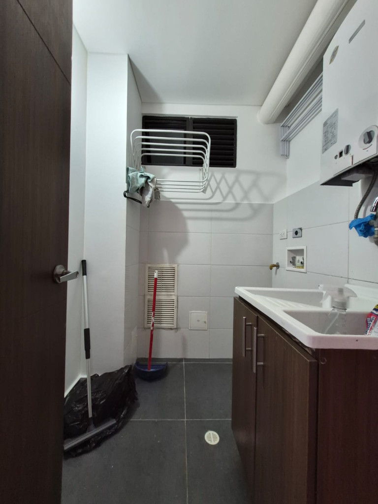 Apartamento en venta en Cantalejo, Bogotá · foto 6 de 24