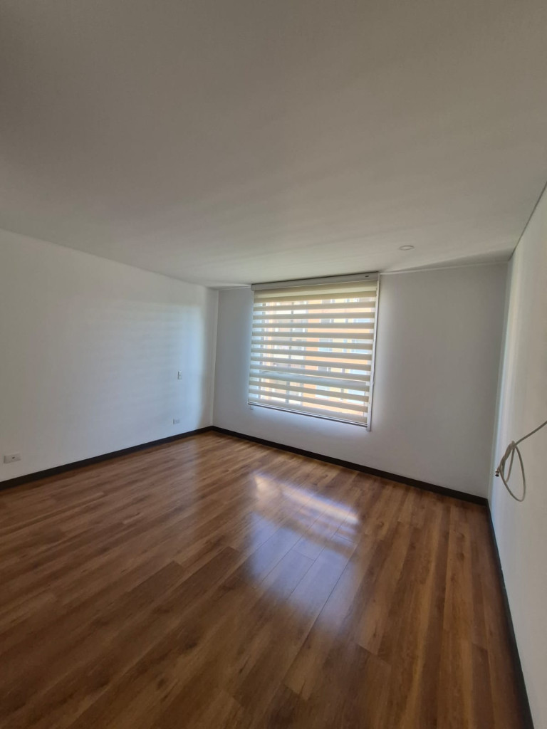 Apartamento en venta en Cantalejo, Bogotá · foto 16 de 24