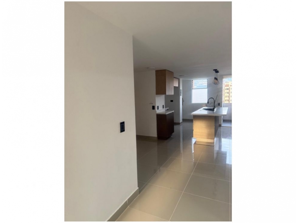 Apartamento en venta en Calasanz, Medellín · foto 3 de 21