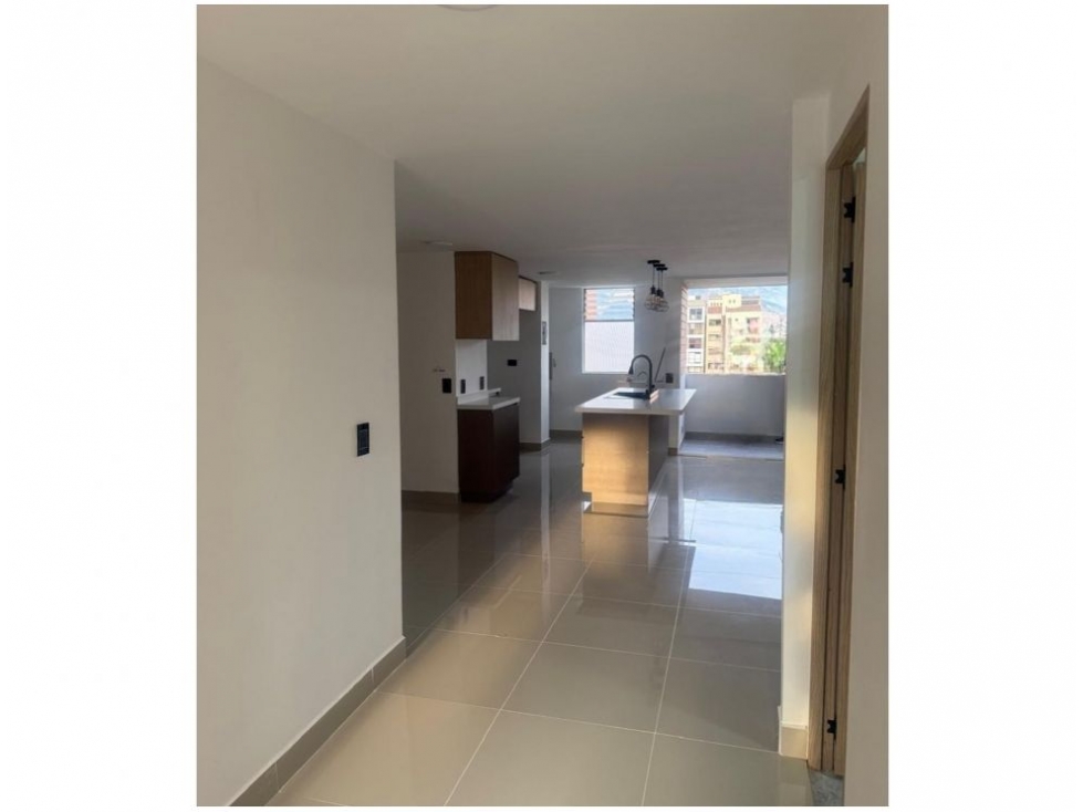 Apartamento en venta en Calasanz, Medellín · foto 6 de 21