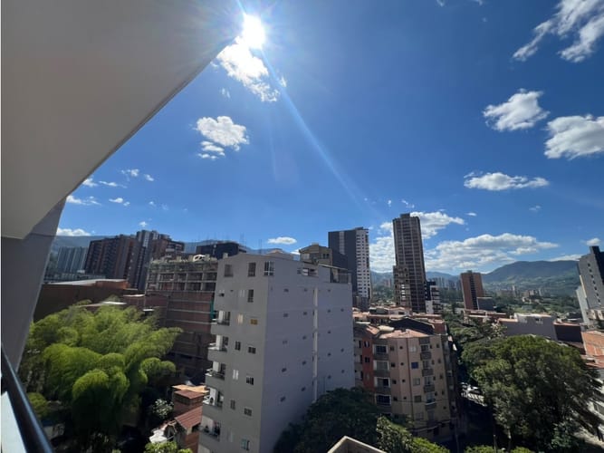 Apartamento de 3 alcobas en arriendo en Prados De Sabaneta, Sabaneta, 78 m² · foto 3 de 17