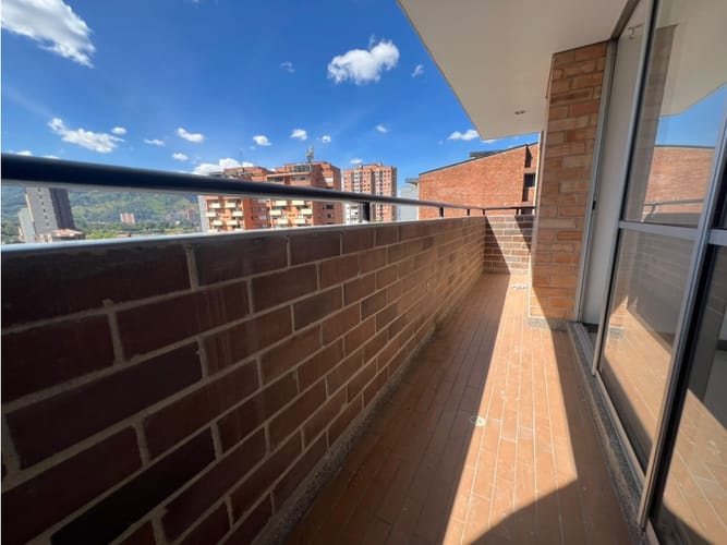 Apartamento de 3 alcobas en arriendo en Prados De Sabaneta, Sabaneta, 78 m² · foto 6 de 17