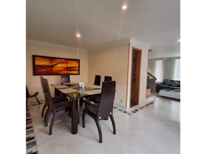 Casa en venta en Laura Vicuña, Chía, 146 m² · foto 3 de 24