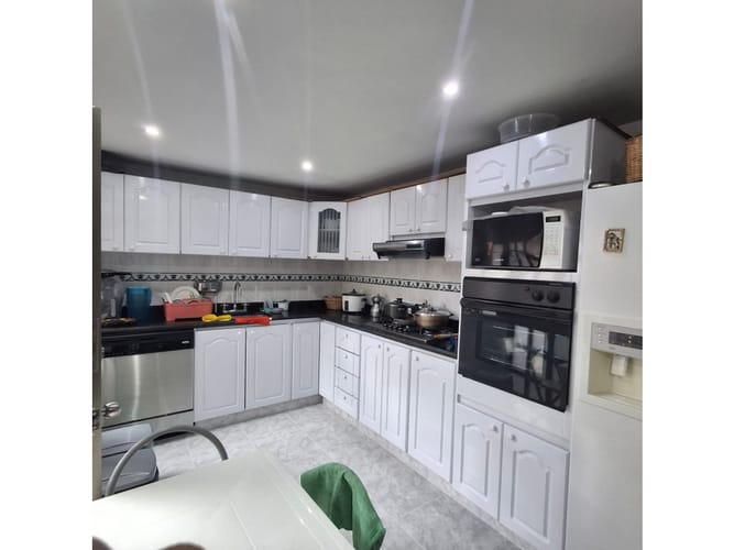 Casa en venta en Laura Vicuña, Chía, 146 m² · foto 18 de 24