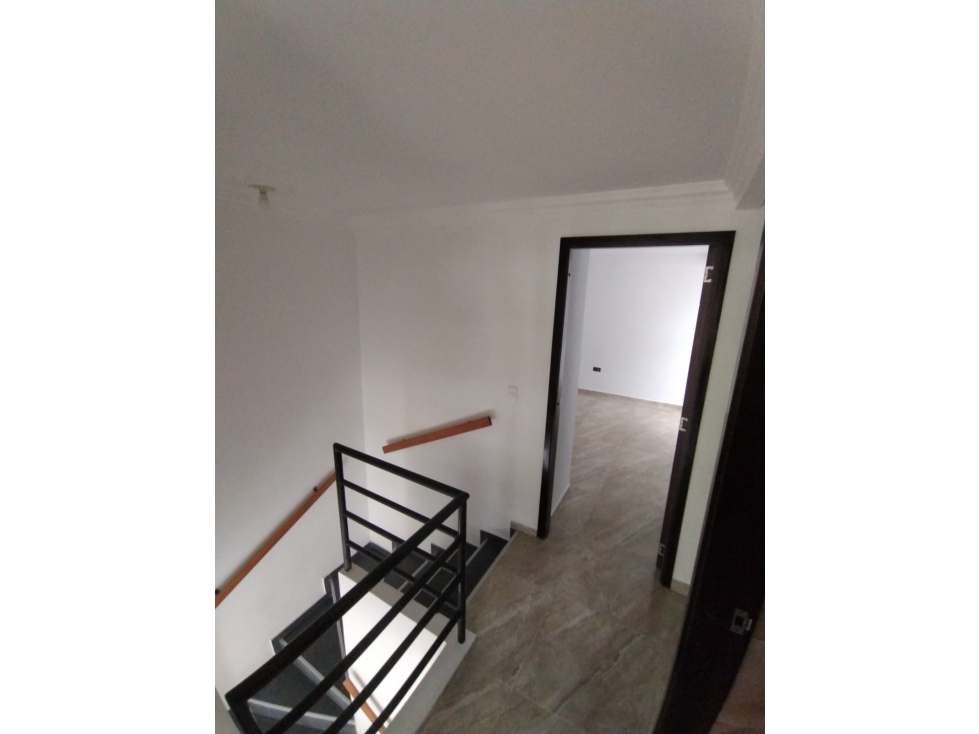 Casa en venta en Galicia, Pereira · foto 3 de 19