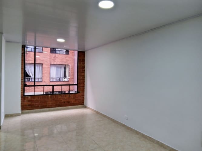 Apartamento de 3 alcobas en venta en San Cristobal Norte, Bogotá, 52 m² · foto 2 de 16