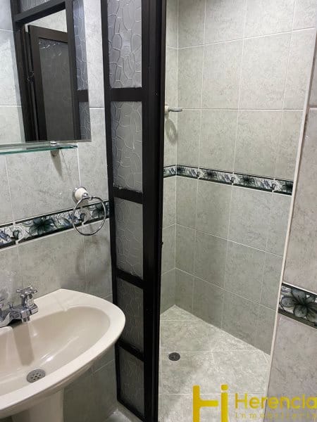 Apartamento de 3 alcobas en venta en San Jose Obrero, Bello, 72 m² · foto 5 de 13