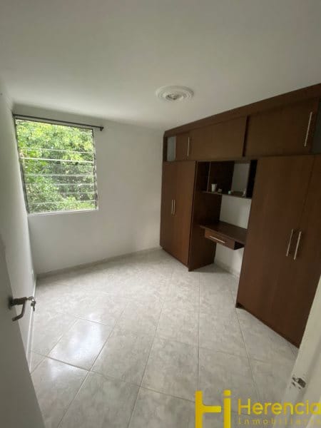 Apartamento de 3 alcobas en venta en San Jose Obrero, Bello, 72 m² · foto 6 de 13