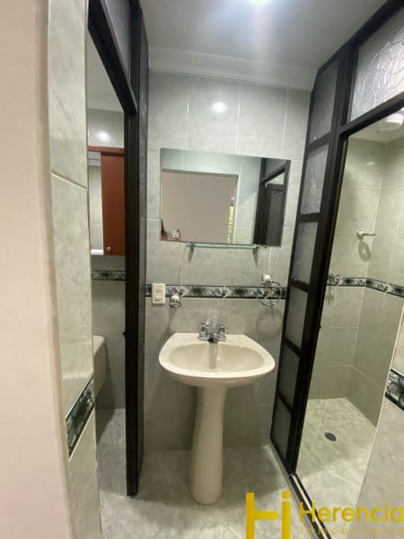 Apartamento de 3 alcobas en venta en San Jose Obrero, Bello, 72 m² · foto 12 de 13