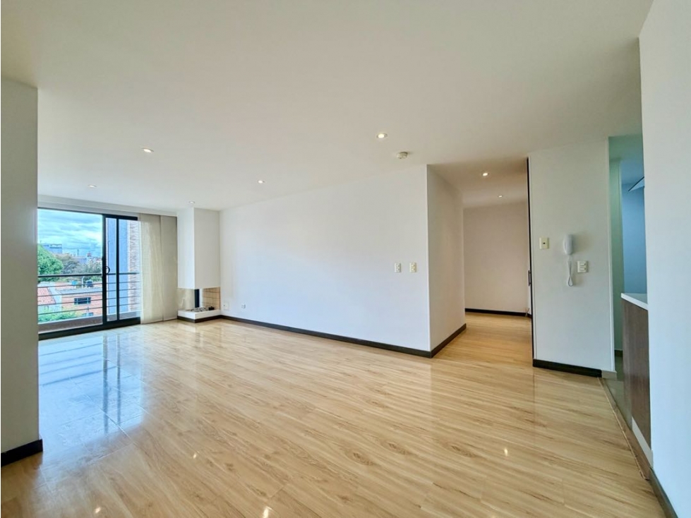 Apartamento en venta en Cedritos, Bogotá · foto 2 de 21