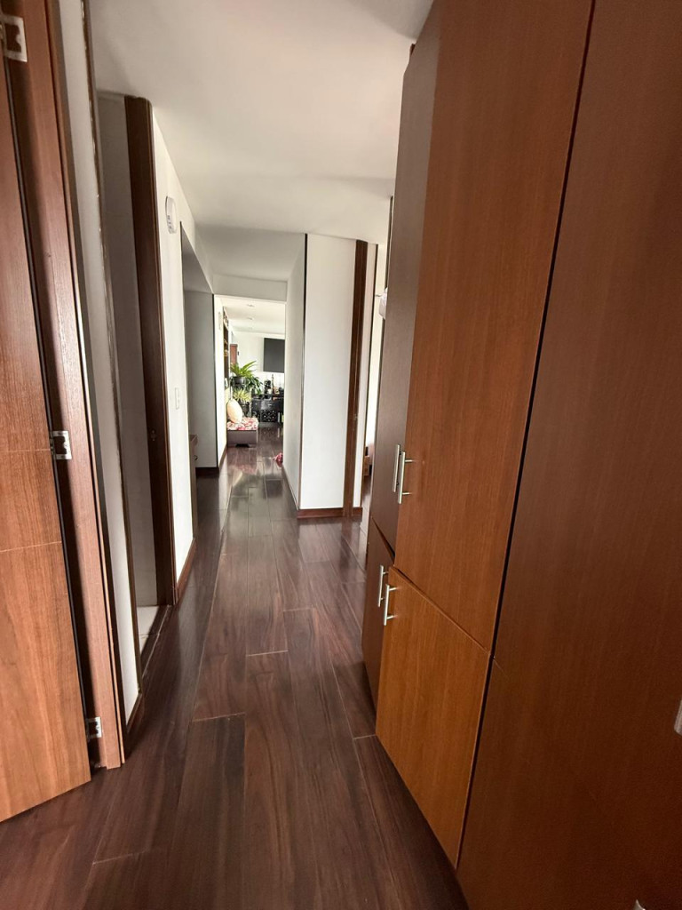 Apartamento en venta en Pontevedra, Bogotá · foto 4 de 16