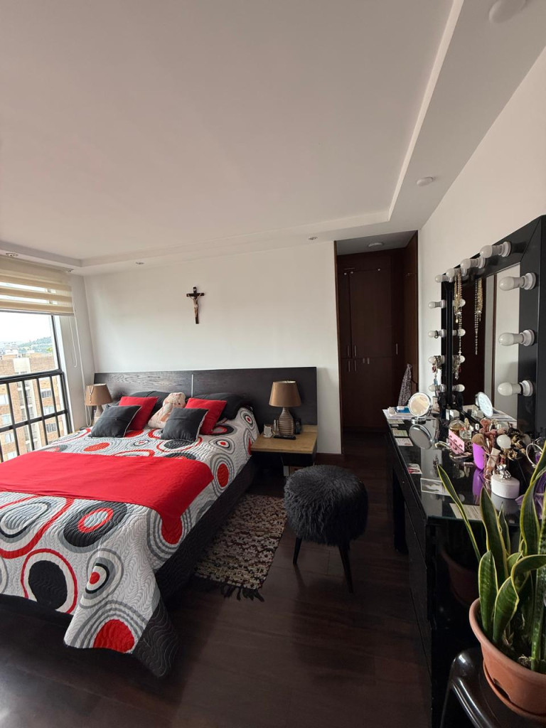 Apartamento en venta en Pontevedra, Bogotá · foto 13 de 16