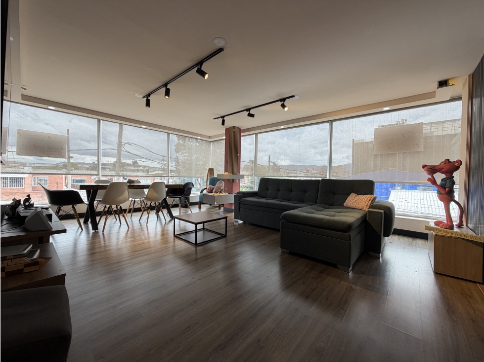Apartamento en venta en Las Villas, Bogotá · foto 2 de 21