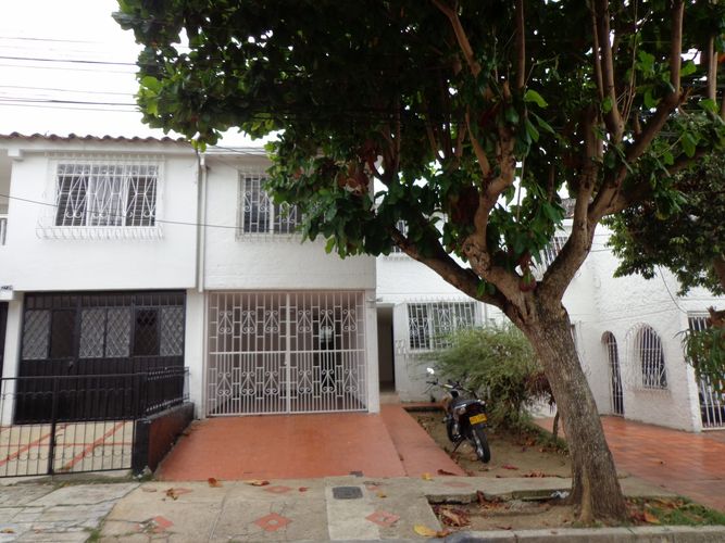 Casa de 4 alcobas en venta en Urbanizacion Diamante Ii Etapa, Bucaramanga, 160 m² · foto 2 de 20