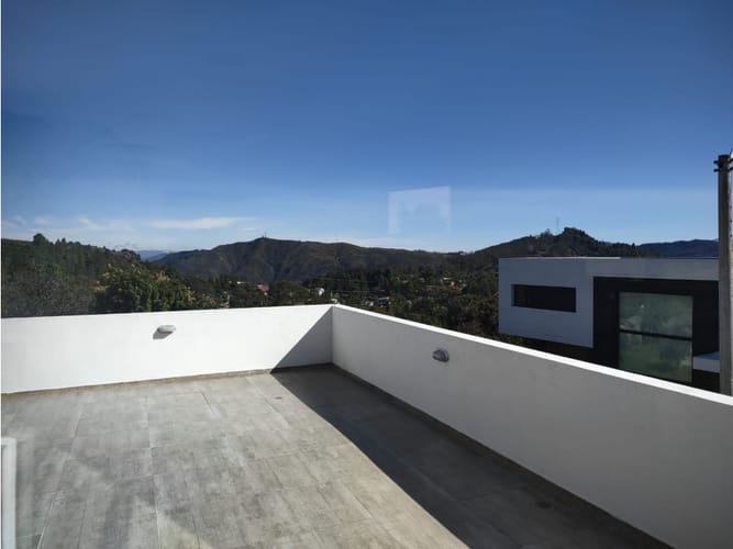 Casa de 4 alcobas en venta en Condominio Bosques Del Encenillo, La Calera, 400 m² · foto 15 de 19