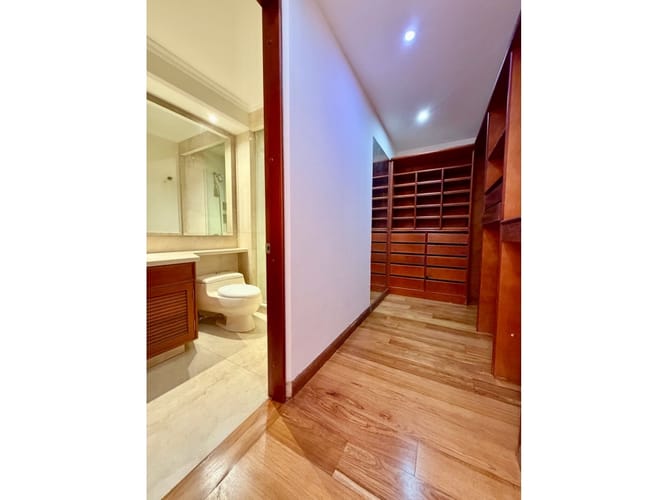 Apartamento de 4 alcobas en venta en Bosques Del Marques, Bogotá, 317 m² · foto 10 de 21