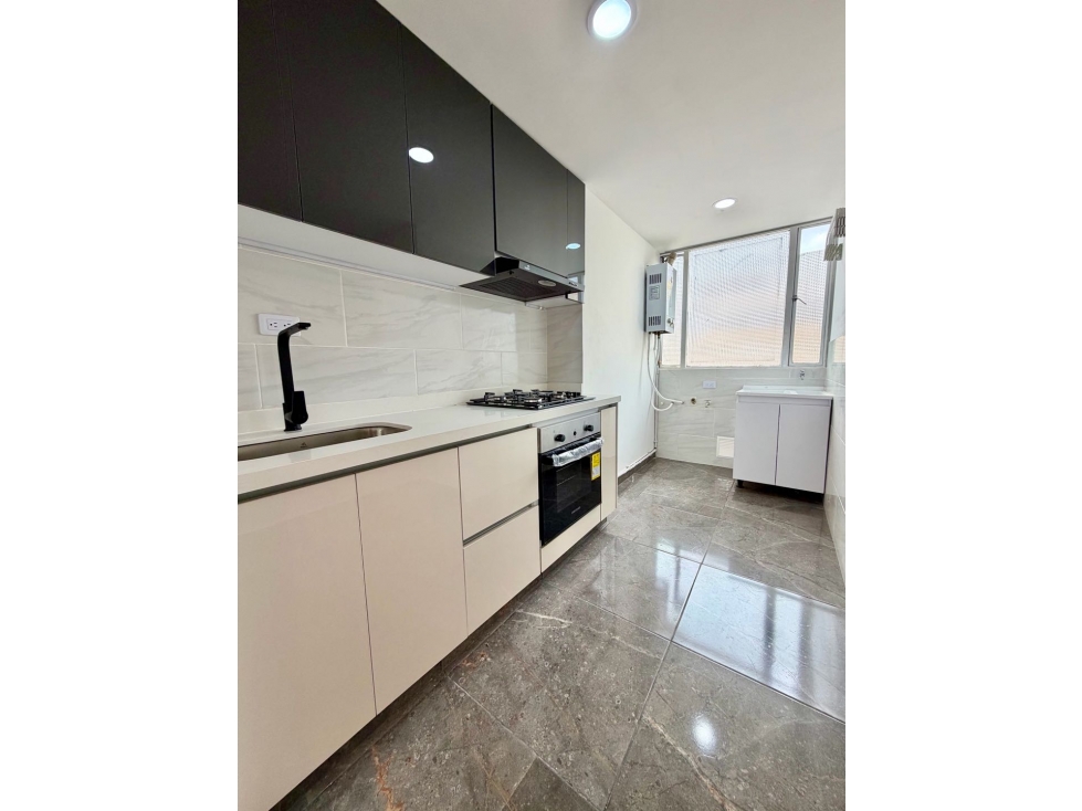 Apartamento en venta en Pontevedra, Bogotá · foto 12 de 17