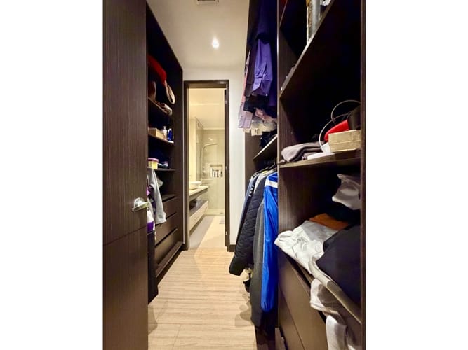 Apartamento de 3 alcobas en venta en Calleja Baja, Bogotá, 136 m² · foto 11 de 24