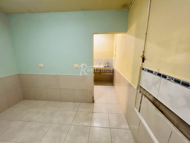 Local en arriendo en Alejandria, Medellín, 12 m² · foto 6 de 20